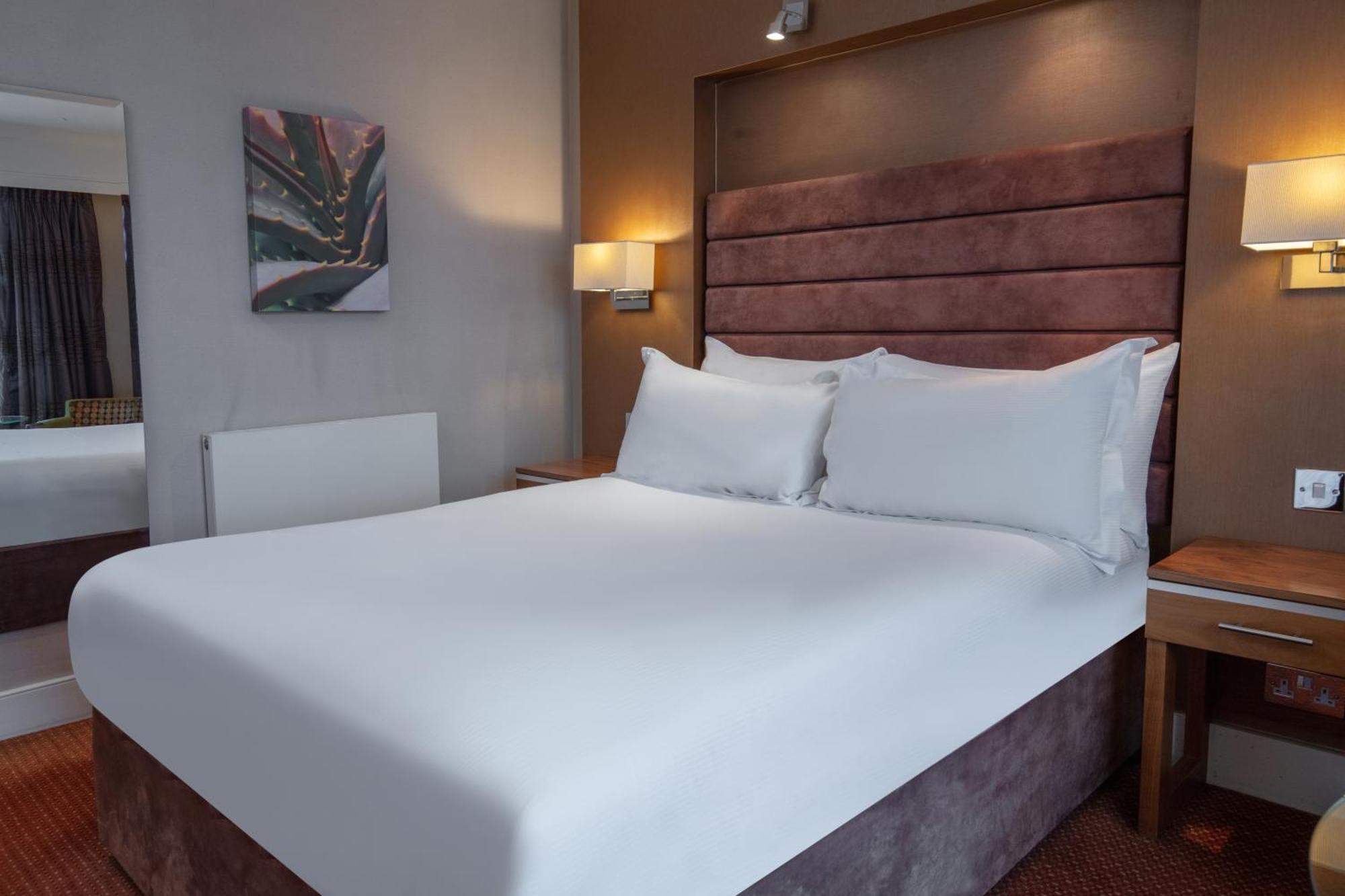 Hampshire Court Hotel & Spa Basingstoke Cameră foto